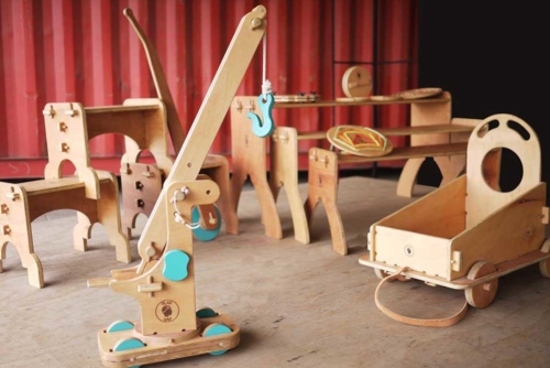 Colección de juguetes didácticos de madera